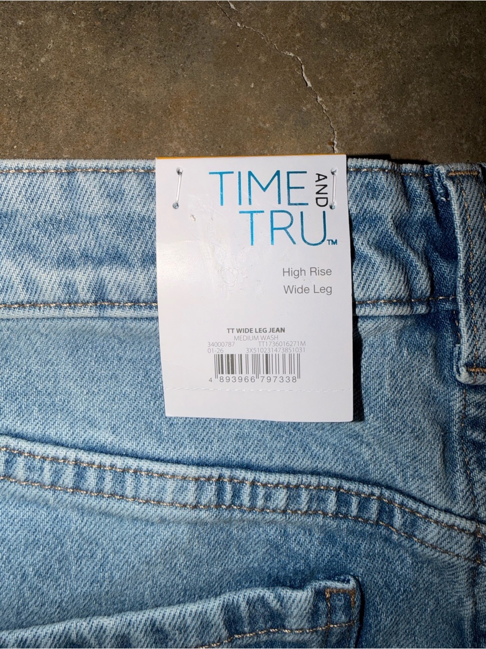 NWT Time & Tru High Rise Wide Leg Jeans Light Wash Size 12 - Picture 6 of 7